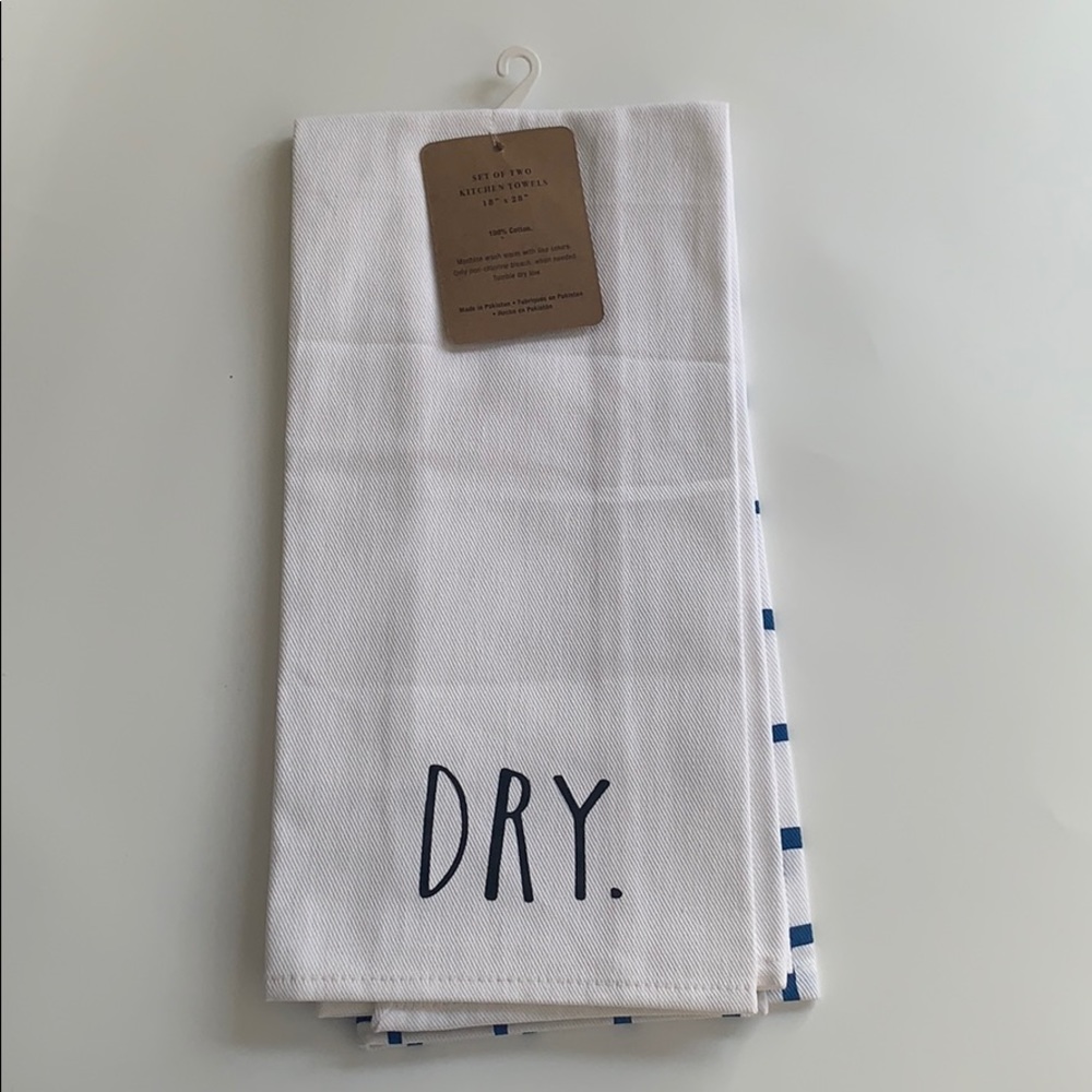 Rae Dunn kitchen towels, set of 2. - Picture 1 of 4